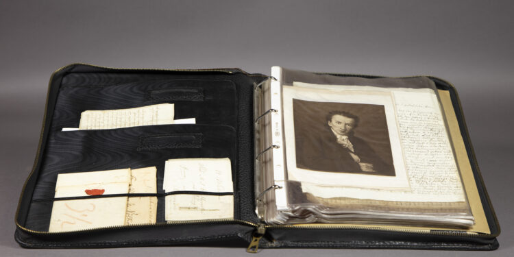 Bibliothek übernimmt verschollen geglaubte Briefe des Bremer Theologen Gottfried Menken